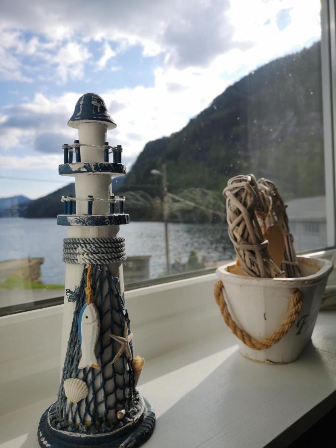 Old School Pa Eidslandet - Exclusive Apartment Exterior foto